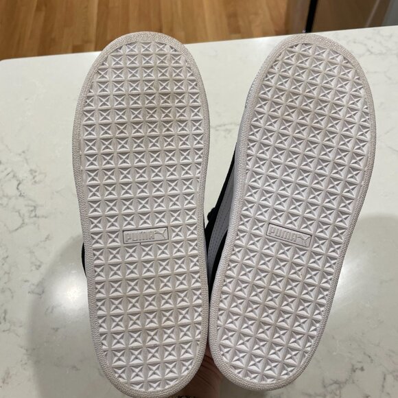 NEW Puma Suede XL Sneakers Sz 7 - Picture 5 of 5